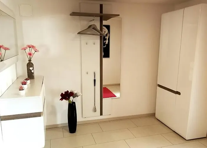 Appartement Mit Sauna Und Schoenem Garten *